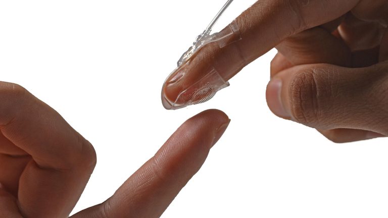 Haptic Horizons,  How Tactile Feedback is Elevating VR‑AR Art Experiences